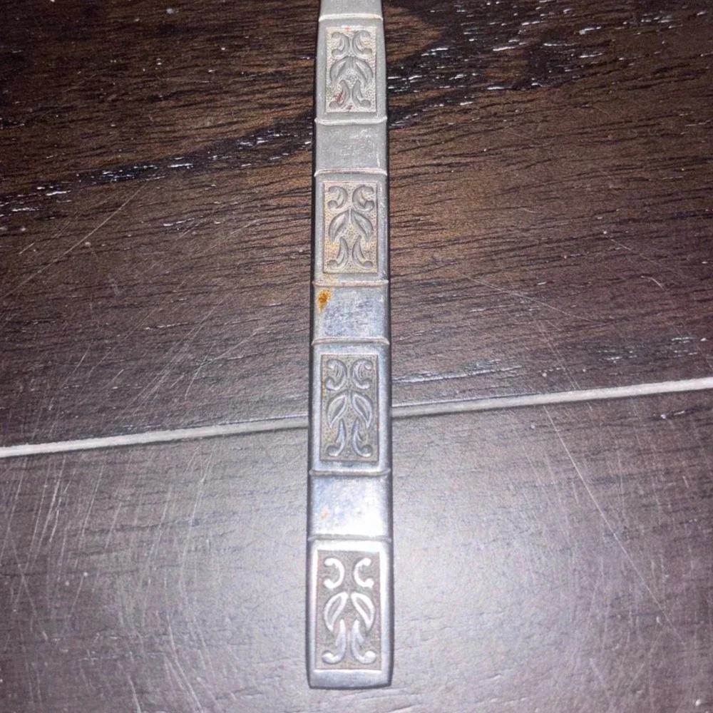 Vintage | Granada Butter Knife | Ornate‎ Handle | Stainless Steel Flatware